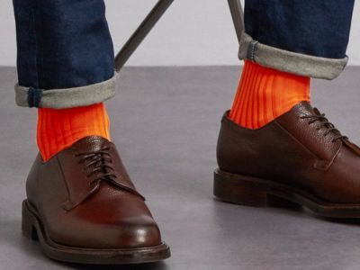 Как да носите видими чорапи за мъже?