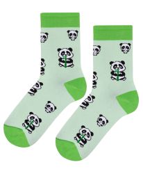 Чорапи с панди в светлозелено