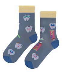 Сиви Чорапи със Зъбчета - Забавни и Удобни!