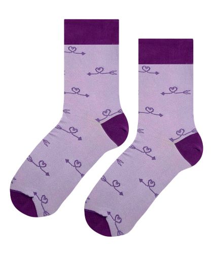 Чорапи на стрели със сърца – любов във всеки детайл