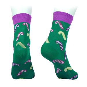 Чорапи за Коледа с коледни захарни бастунчета