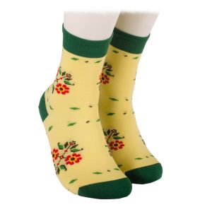 Чорапи с шевици в прекрасно меко жълто