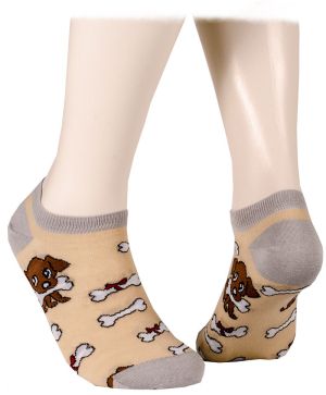 Kοντές κάλτσες με ένα χαριτωμένο κουτάβι και κόκαλα