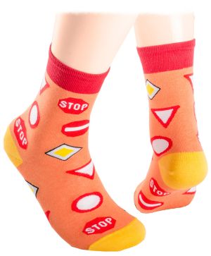 Детски чорапки с пътни знаци - цвят корал
