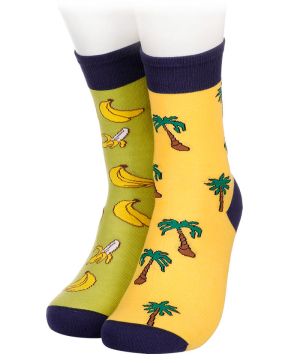 Socks with bananas and palm trees 